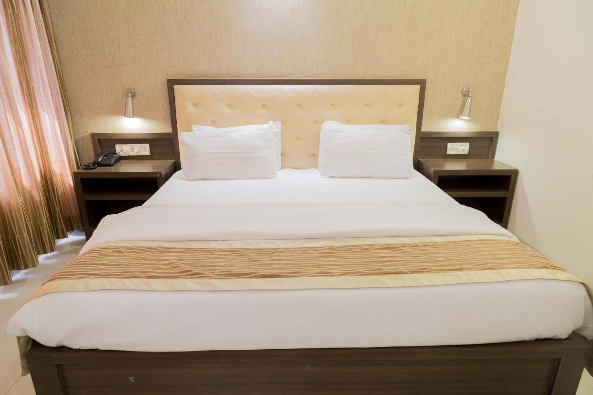 Hotel Aroma Executive Panaji -Stay In The Heart Of The City Bagian luar foto